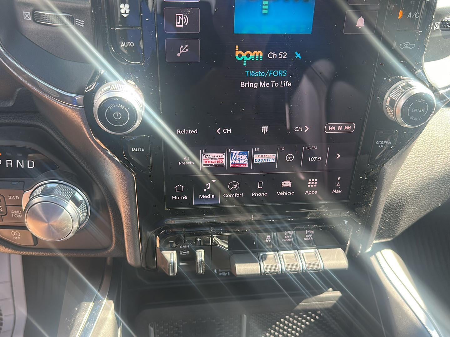 2026 RAM 1500 RAM 1500 LARAMIE CREW CAB 4X4 5'7' BOX