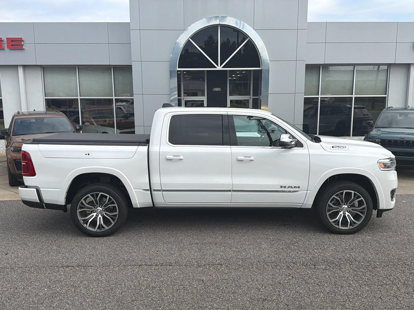 2027 RAM 1500 RAM 1500 TUNGSTEN CREW CAB 4X4 5'7' BOX