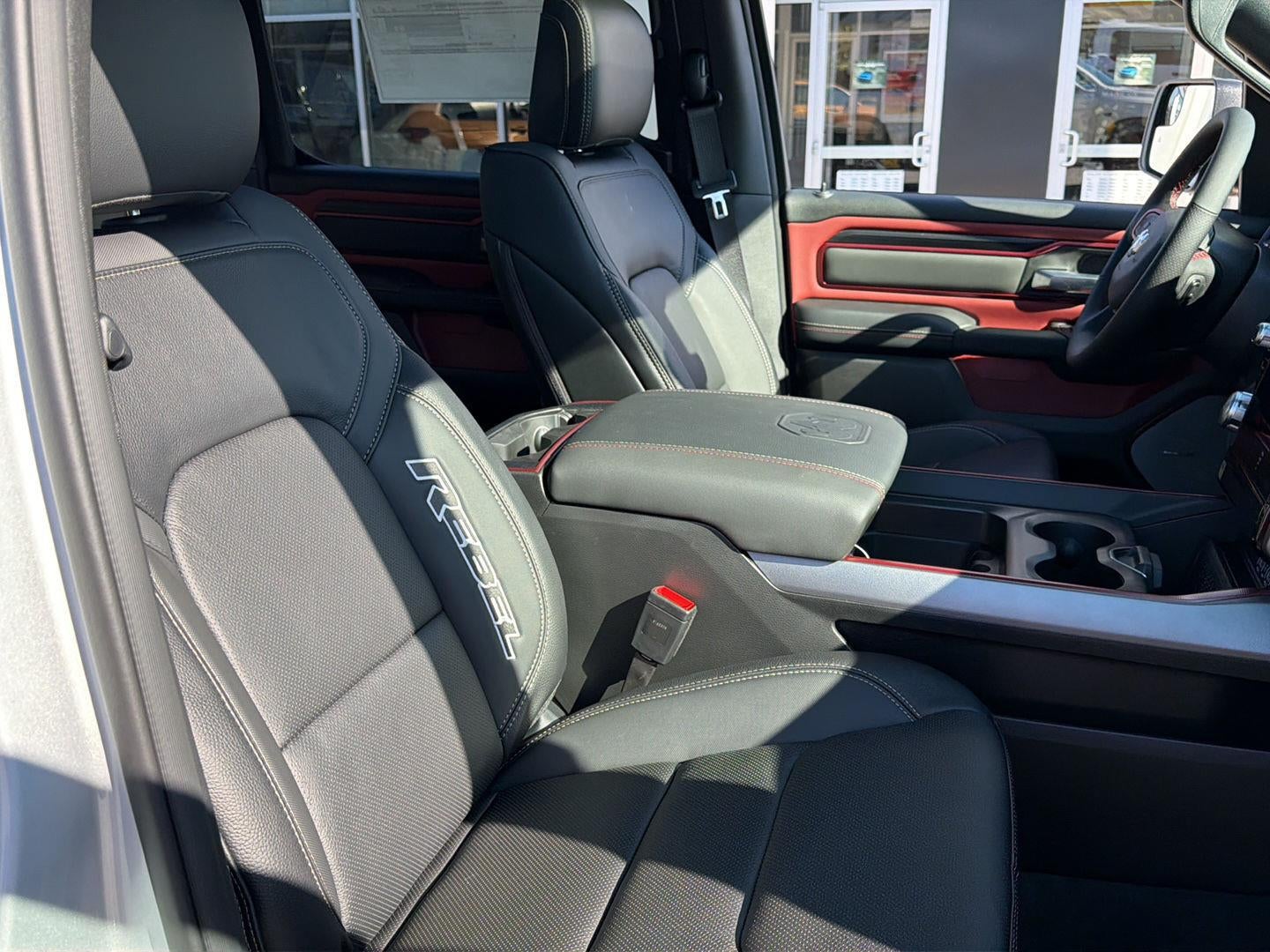 2027 RAM 1500 RAM 1500 REBEL CREW CAB 4X4 5'7' BOX