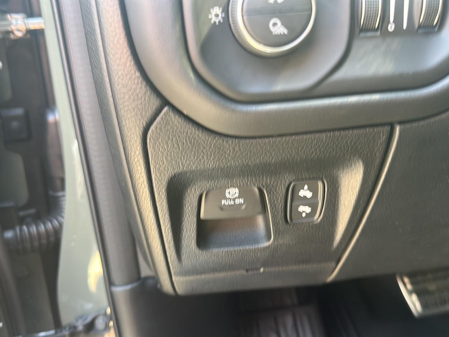 2026 RAM 1500 RAM 1500 RHO CREW CAB 4X4 5'7' BOX