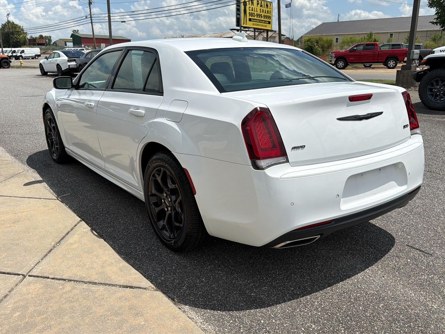 2021 Chrysler 300 Touring L AWD