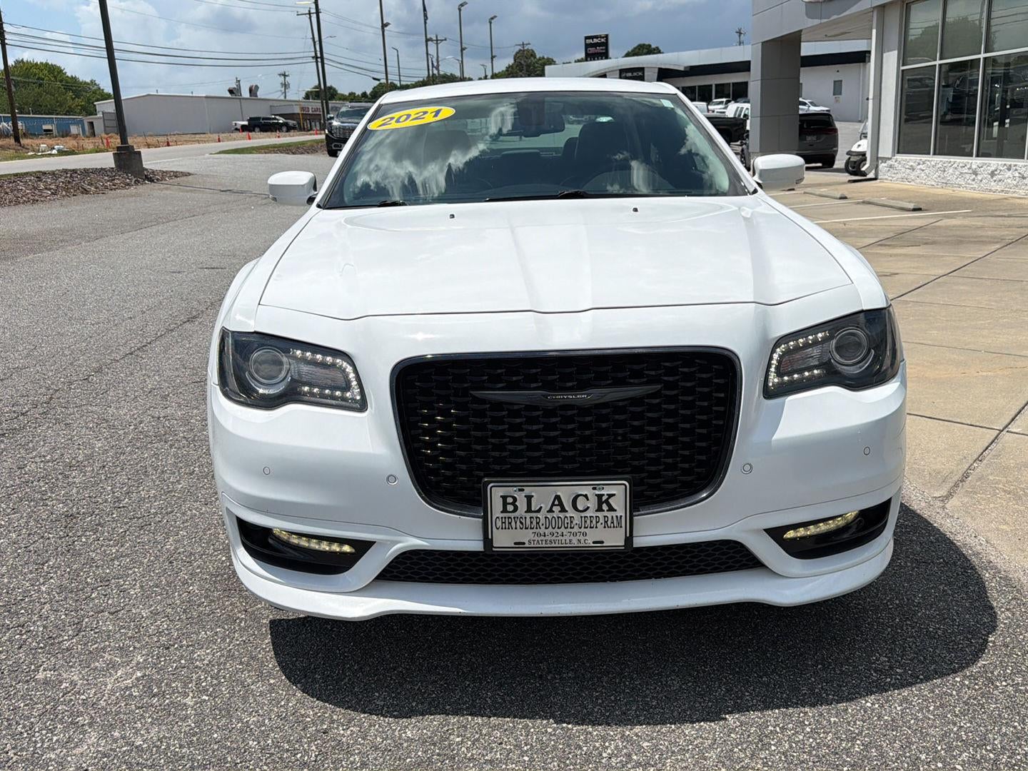 2021 Chrysler 300 Touring L AWD
