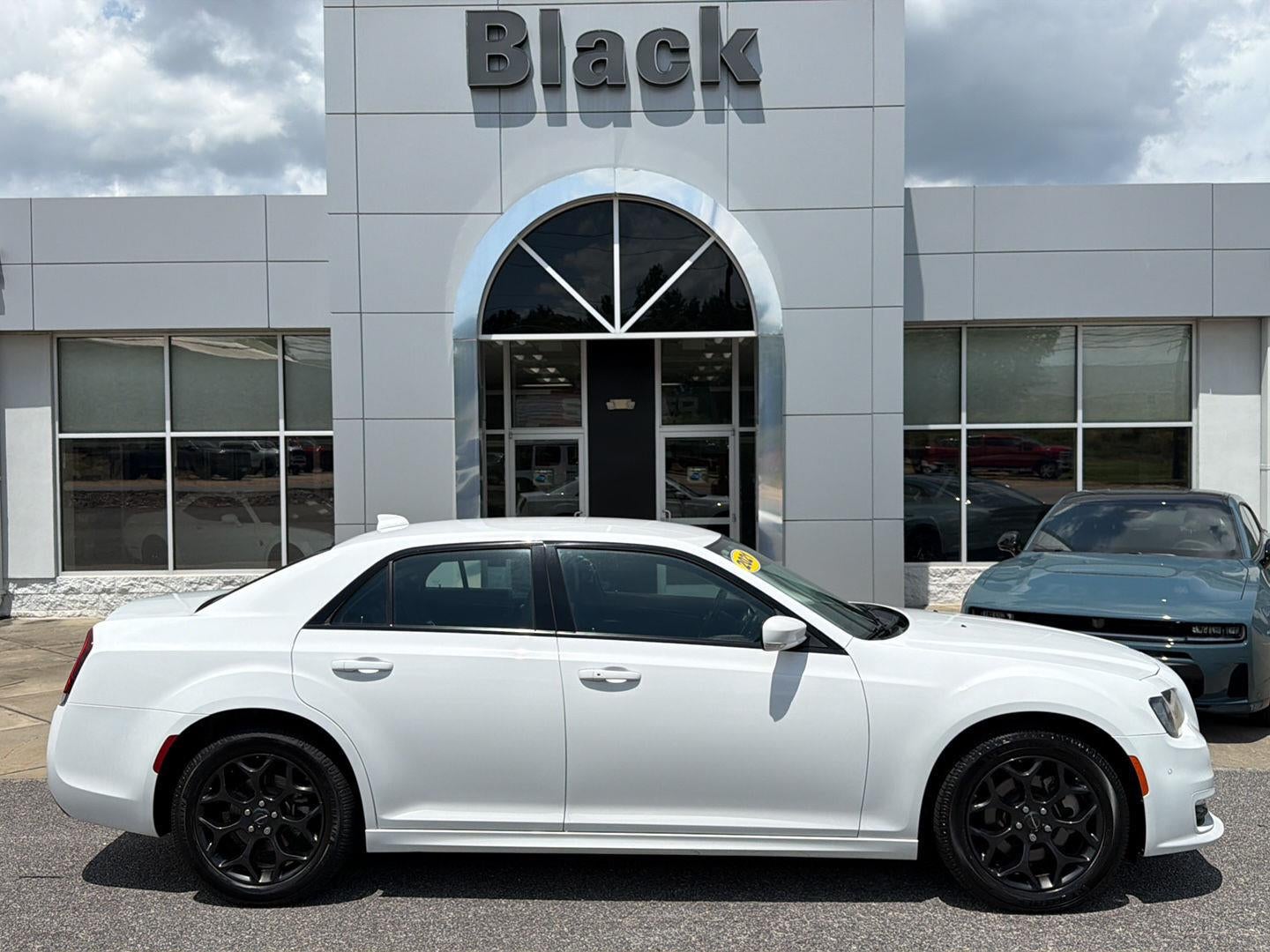 2021 Chrysler 300 Touring L AWD