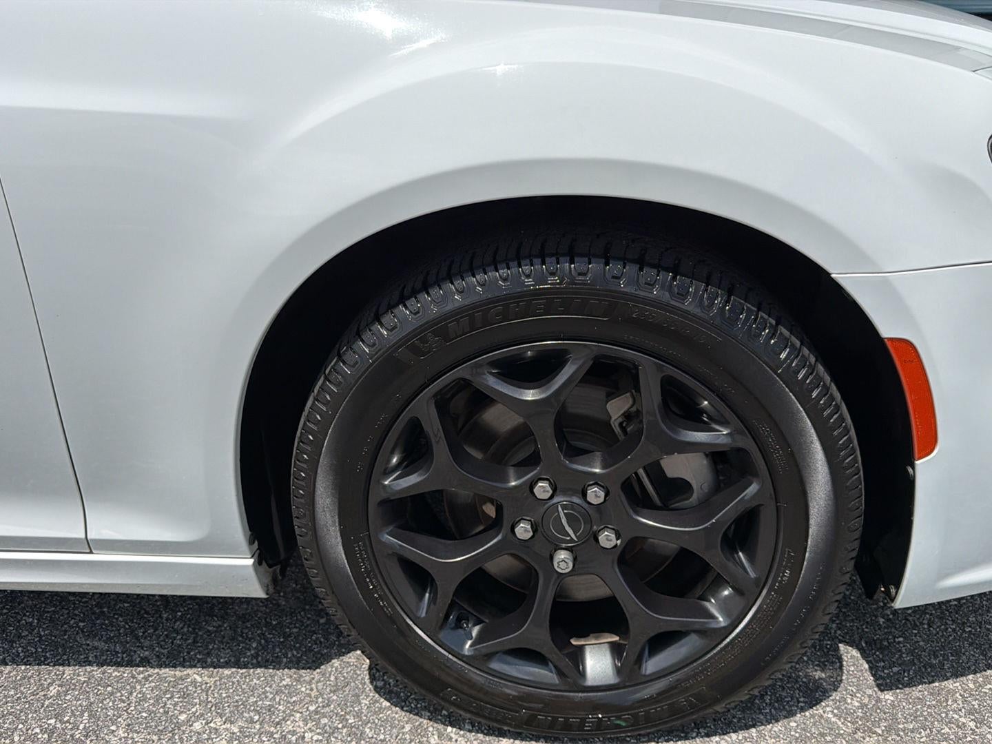 2021 Chrysler 300 Touring L AWD