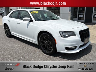 2021 Chrysler 300 Touring L AWD