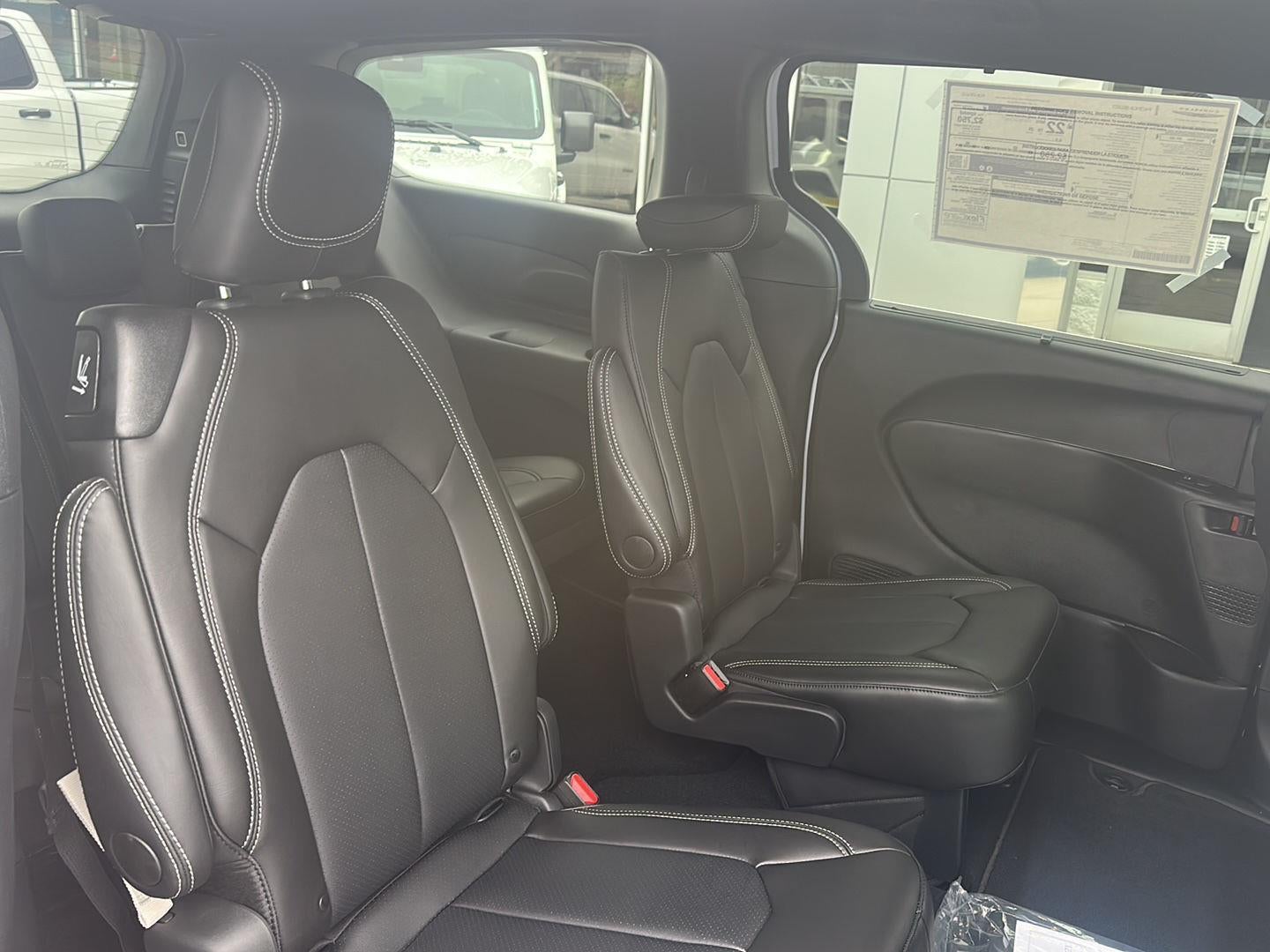 2026 Chrysler Pacifica PACIFICA SELECT