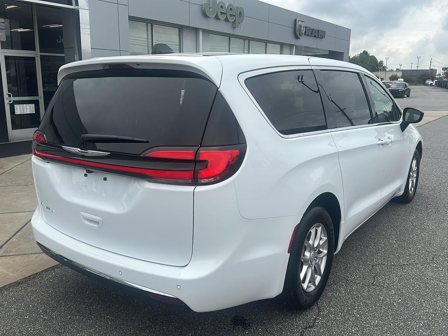 2026 Chrysler Pacifica PACIFICA SELECT