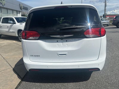 2026 Chrysler Voyager VOYAGER LX