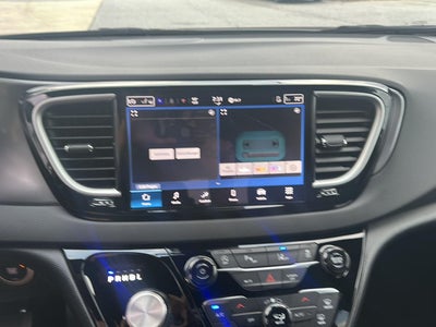 2026 Chrysler Voyager VOYAGER LX