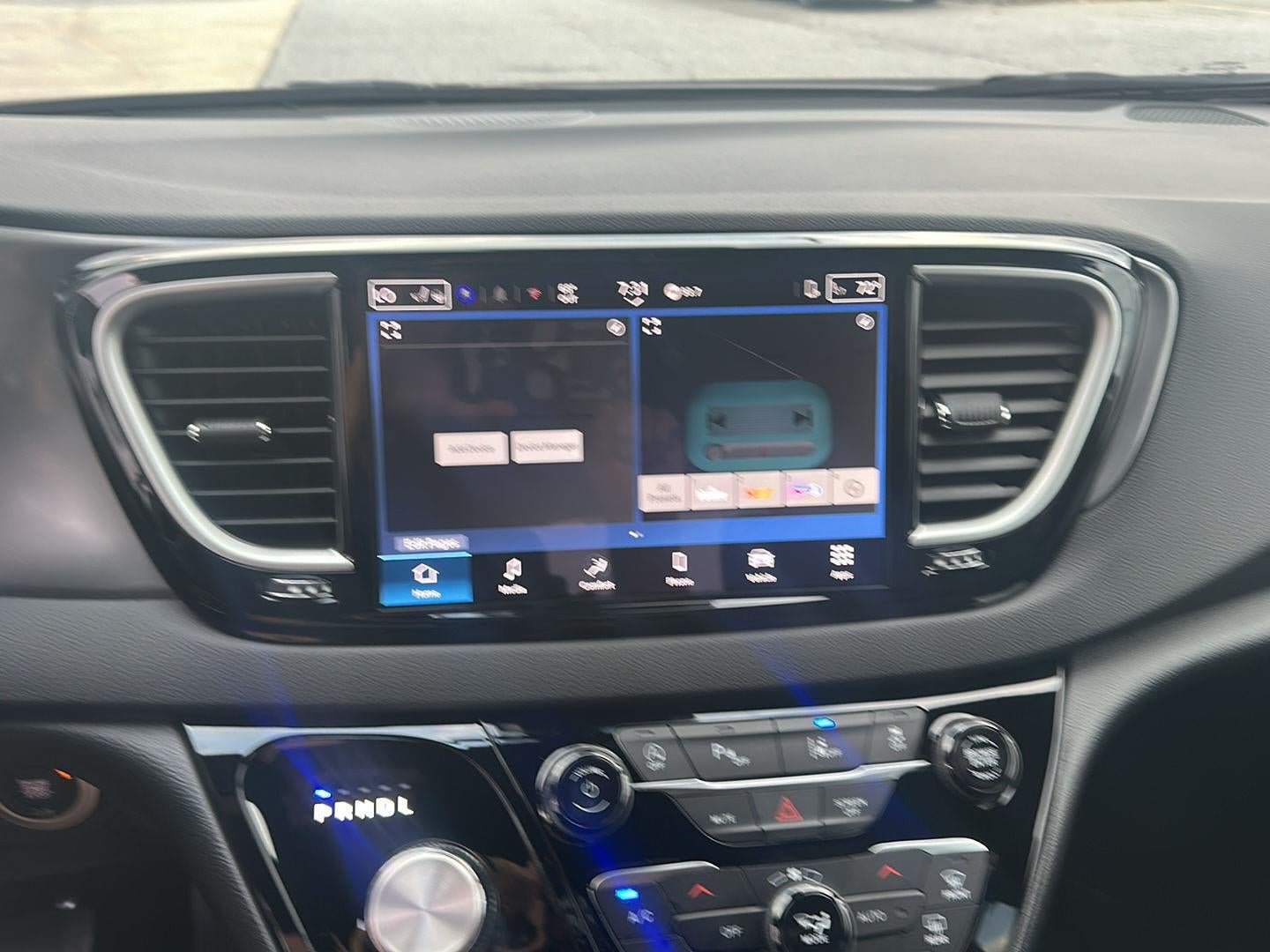 2026 Chrysler Voyager VOYAGER LX