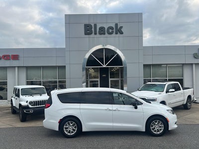 2026 Chrysler Voyager VOYAGER LX