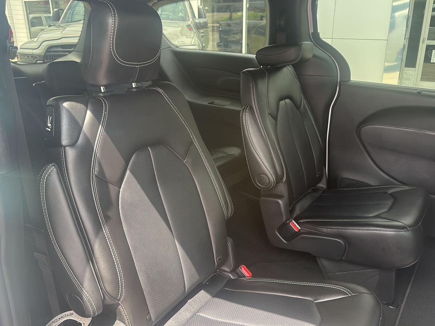 2026 Chrysler Voyager VOYAGER LX