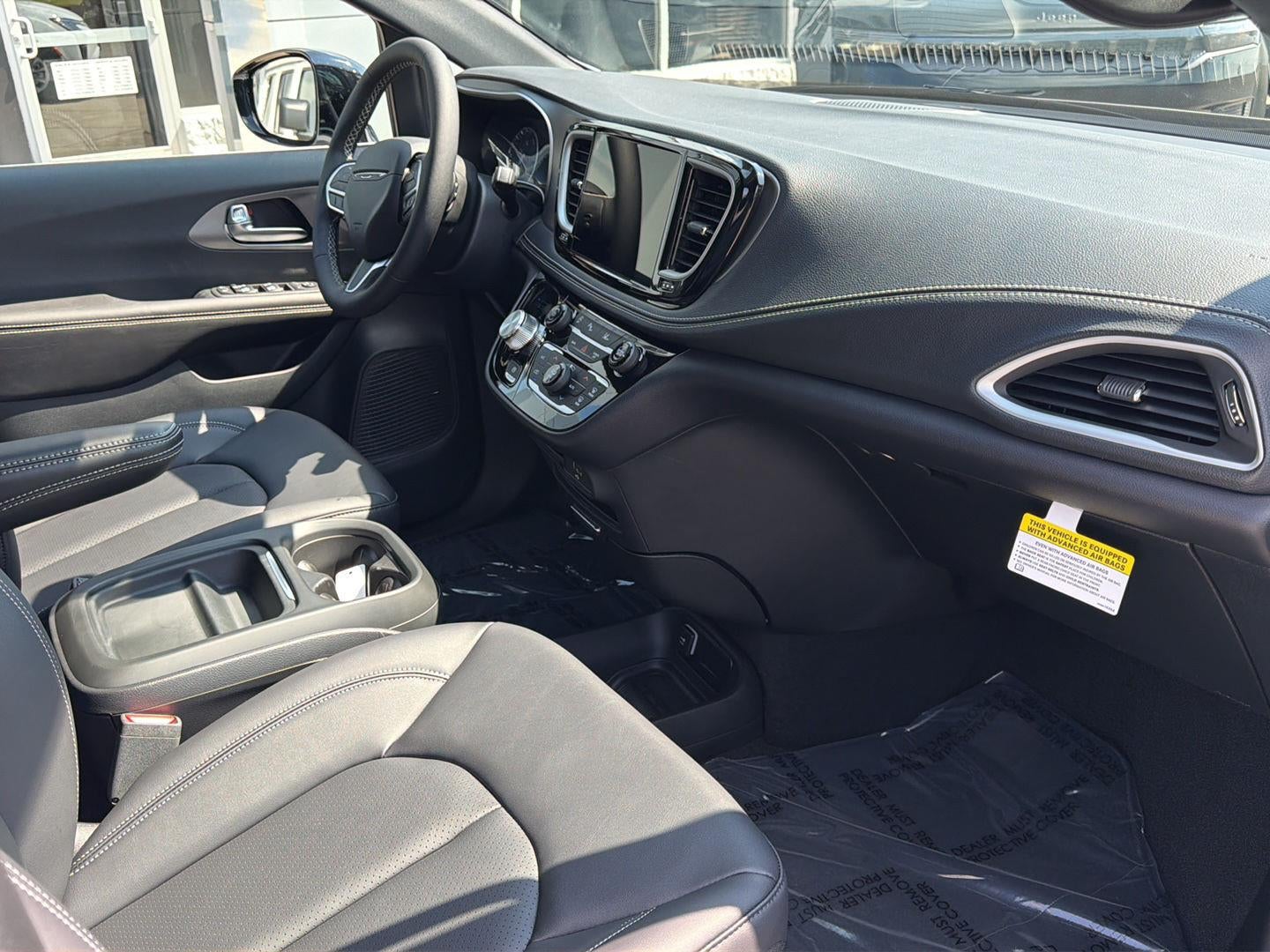 2027 Chrysler Pacifica PACIFICA SELECT AWD