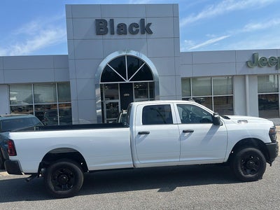 2026 RAM 3500 RAM 3500 TRADESMAN CREW CAB 4X4 8' BOX