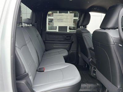 2026 RAM 3500 RAM 3500 TRADESMAN CREW CAB 4X4 8' BOX