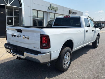 2027 RAM 3500 RAM 3500 TRADESMAN CREW CAB 4X4 8' BOX