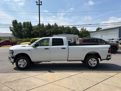 2027 RAM 3500 RAM 3500 TRADESMAN CREW CAB 4X4 8' BOX
