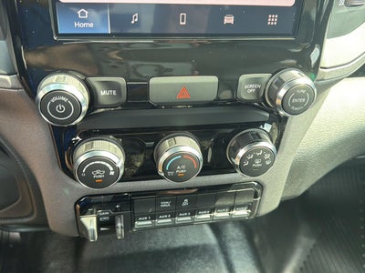 2027 RAM 3500 RAM 3500 TRADESMAN CREW CAB 4X4 8' BOX