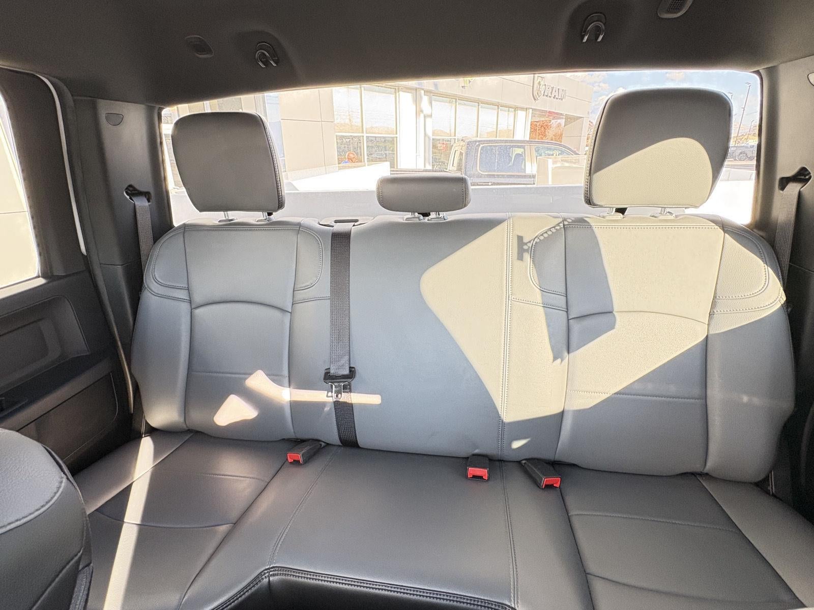 2024 RAM 3500 Tradesman Crew Cab 4x4 8' Box