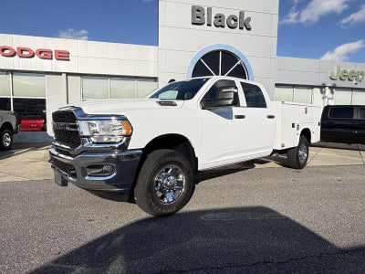 2024 RAM 3500 Tradesman Crew Cab 4x4 8' Box