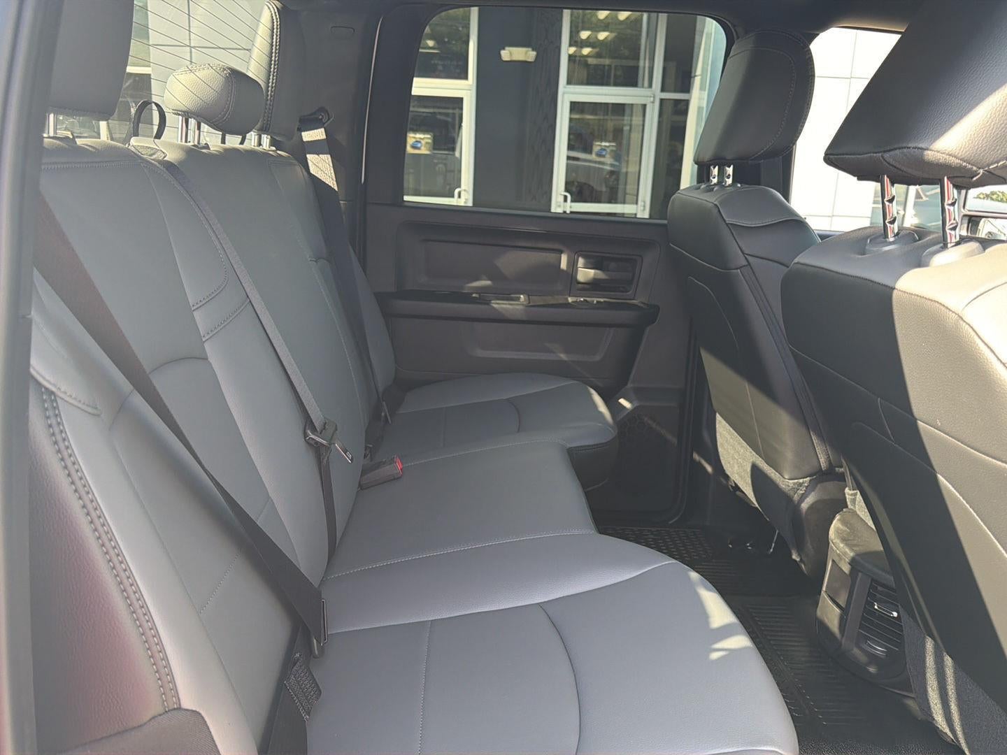 2026 RAM 3500 RAM 3500 TRADESMAN CREW CAB 4X4 8' BOX