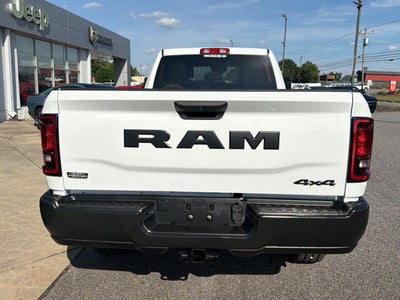 2026 RAM 3500 RAM 3500 TRADESMAN CREW CAB 4X4 8' BOX