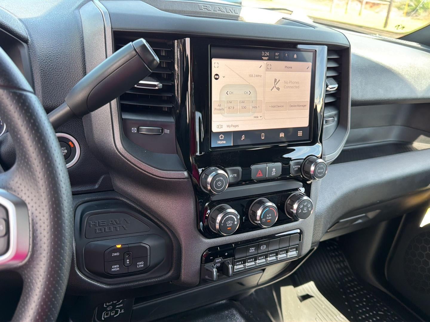 2026 RAM 3500 RAM 3500 TRADESMAN CREW CAB 4X4 8' BOX