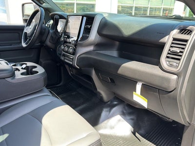 2026 RAM 3500 RAM 3500 TRADESMAN CREW CAB 4X4 8' BOX