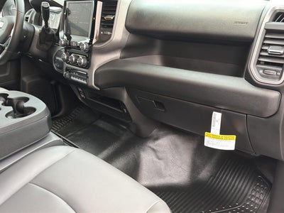 2027 RAM 3500 RAM 3500 TRADESMAN CREW CAB 4X4 8' BOX