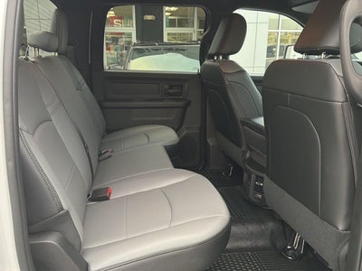 2027 RAM 3500 RAM 3500 TRADESMAN CREW CAB 4X4 8' BOX
