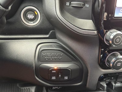 2027 RAM 3500 RAM 3500 TRADESMAN CREW CAB 4X4 8' BOX