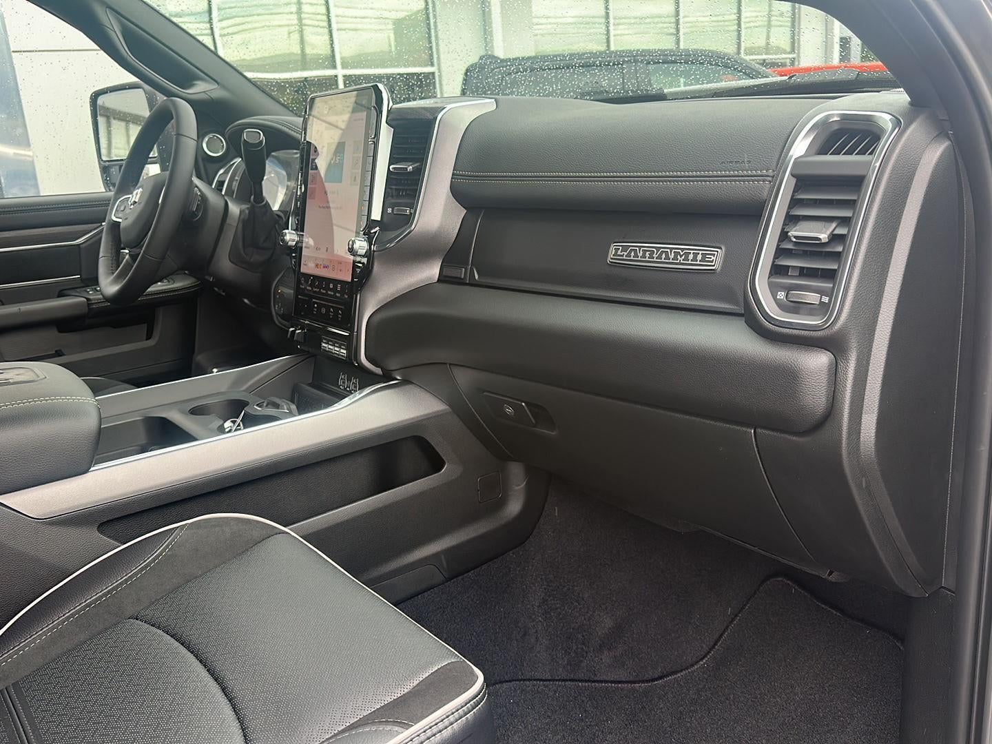 2026 RAM 2500 RAM 2500 LARAMIE CREW CAB 4X4 6'4' BOX