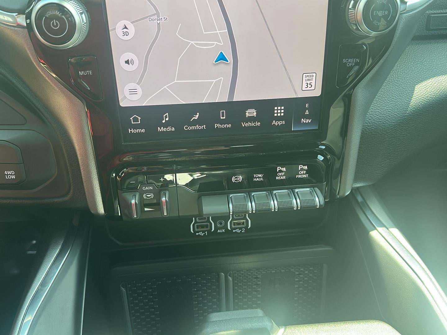 2026 RAM 2500 RAM 2500 LARAMIE CREW CAB 4X4 6'4' BOX