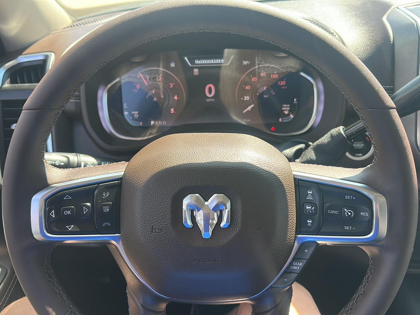 2026 RAM 2500 RAM 2500 LARAMIE CREW CAB 4X4 6'4' BOX