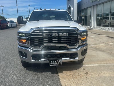 2026 RAM 3500 RAM 3500 TRADESMAN CREW CAB 4X4 8' BOX