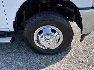 2024 RAM 3500 Tradesman Crew Cab 4x4 8' Box