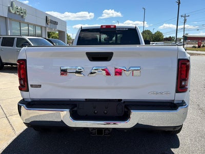 2026 RAM 3500 RAM 3500 TRADESMAN CREW CAB 4X4 8' BOX
