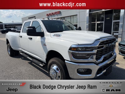 2026 RAM 3500 RAM 3500 TRADESMAN CREW CAB 4X4 8' BOX
