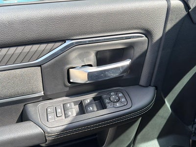 2026 RAM 3500 RAM 3500 BIG HORN CREW CAB 4X4 8' BOX