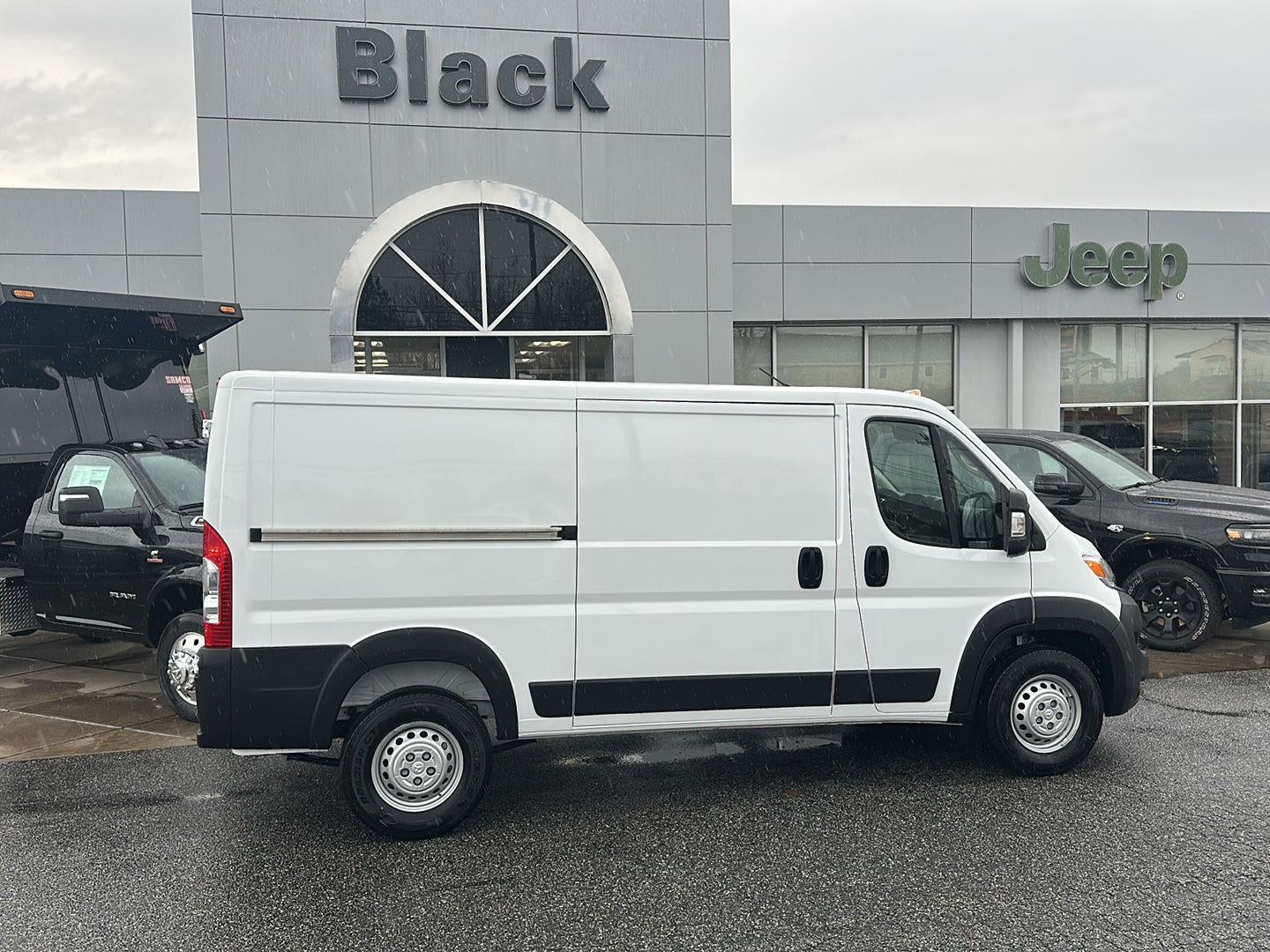 2026 RAM Promaster RAM PROMASTER 1500 TRADESMAN CARGO VAN LOW ROOF 136' WB