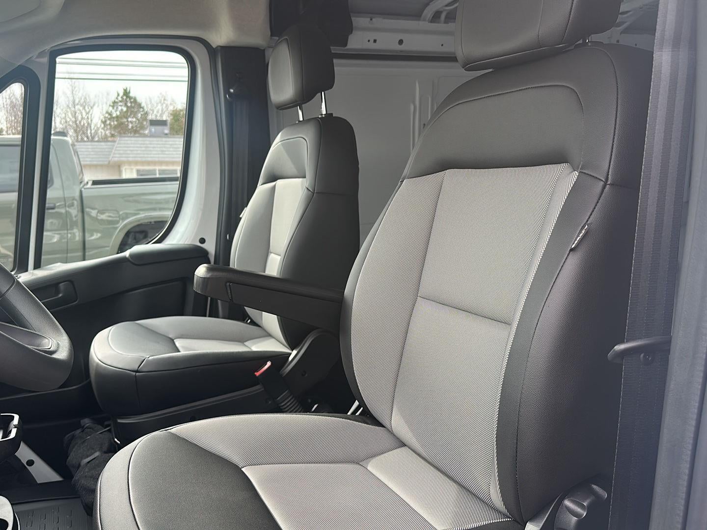 2026 RAM Promaster RAM PROMASTER 1500 TRADESMAN CARGO VAN LOW ROOF 136' WB