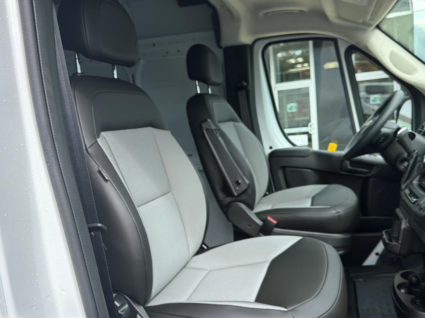 2027 RAM Promaster Tradesman