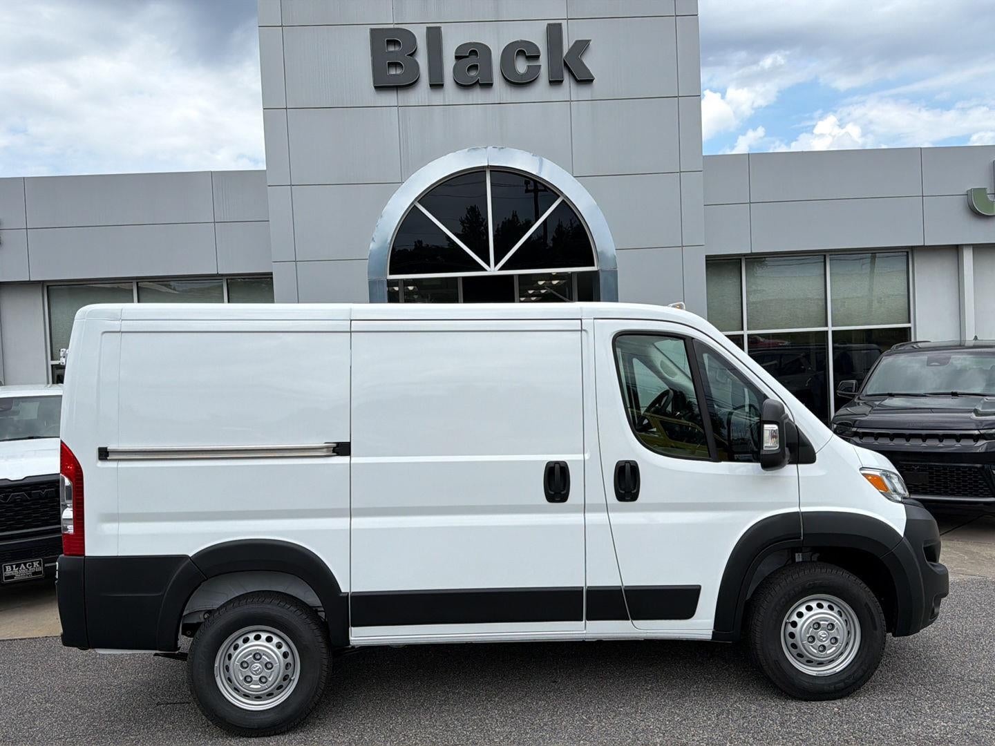 2026 RAM Promaster RAM PROMASTER 1500 TRADESMAN CARGO VAN LOW ROOF 118' WB