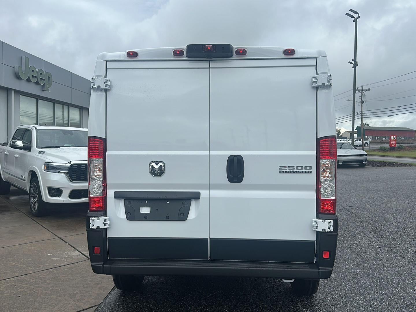 2025 RAM Promaster RAM PROMASTER 2500 TRADESMAN CARGO VAN LOW ROOF 136' WB