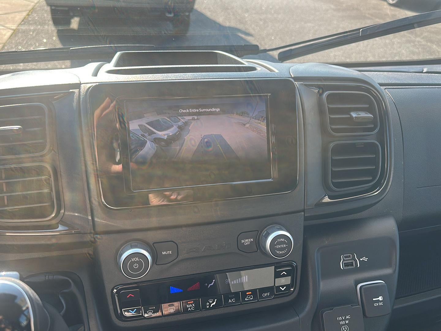 2025 RAM Promaster RAM PROMASTER 2500 TRADESMAN CARGO VAN LOW ROOF 136' WB