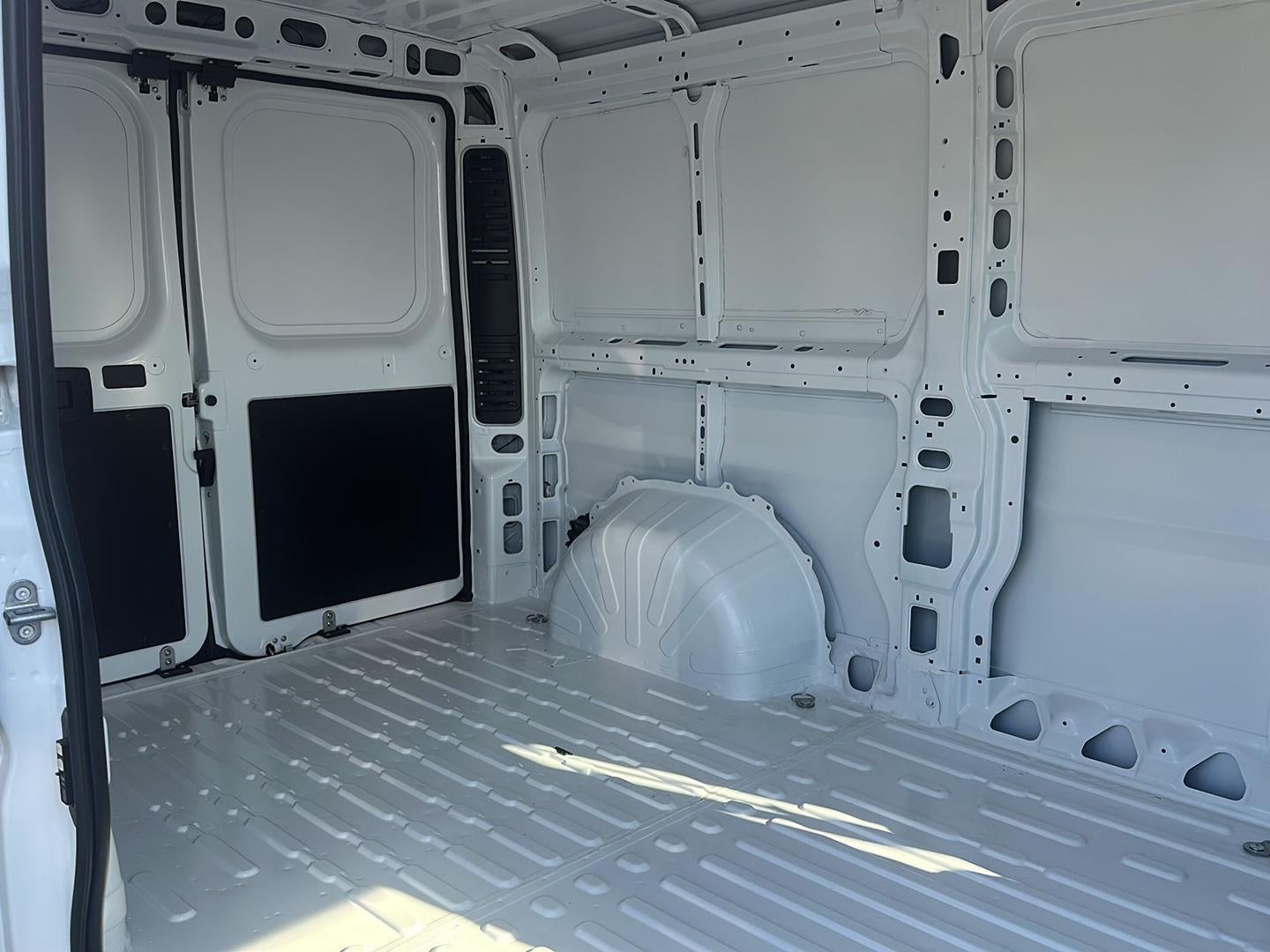 2025 RAM Promaster RAM PROMASTER 2500 TRADESMAN CARGO VAN LOW ROOF 136' WB