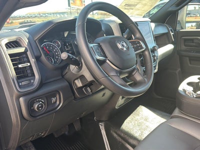 2027 RAM 2500 RAM 2500 TRADESMAN REGULAR CAB 4X4 8' BOX