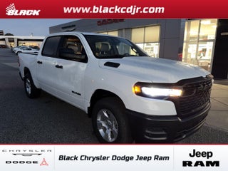 2027 RAM 1500 RAM 1500 TRADESMAN CREW CAB 4X2 5'7' BOX