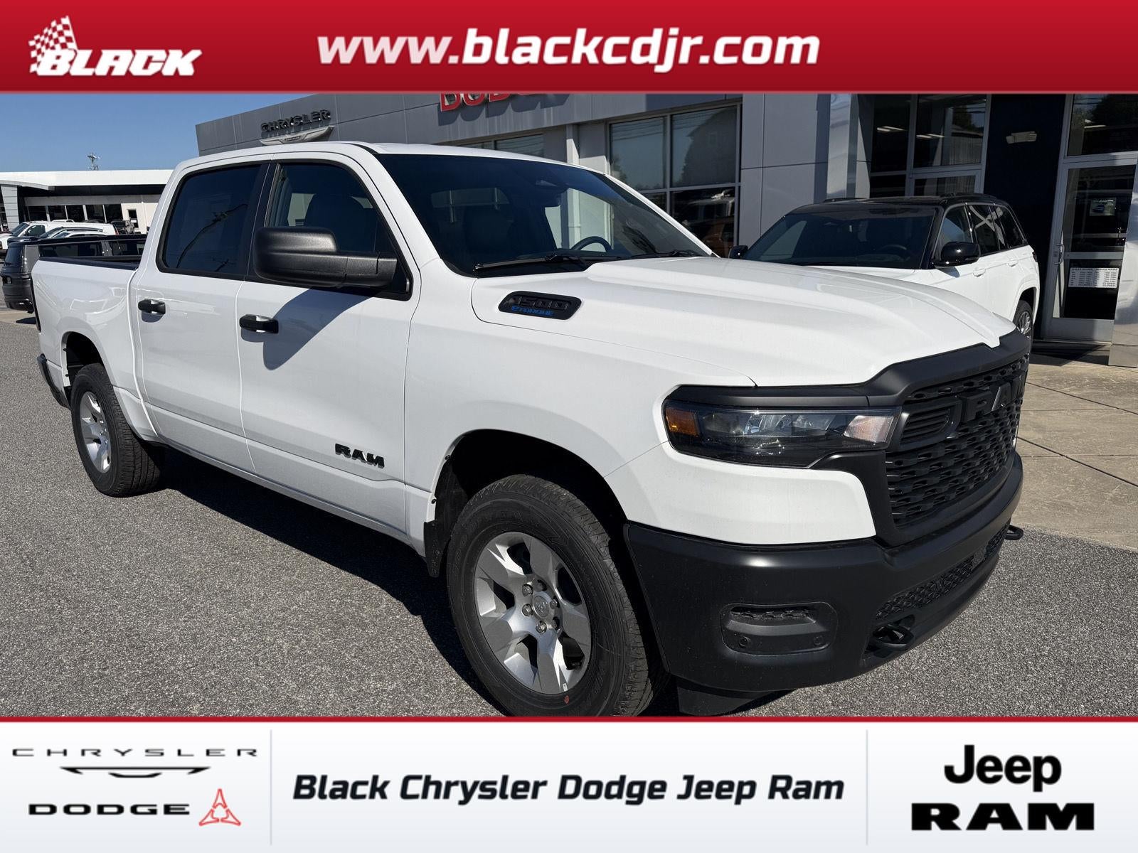 2027 RAM 1500 RAM 1500 TRADESMAN CREW CAB 4X2 5'7' BOX