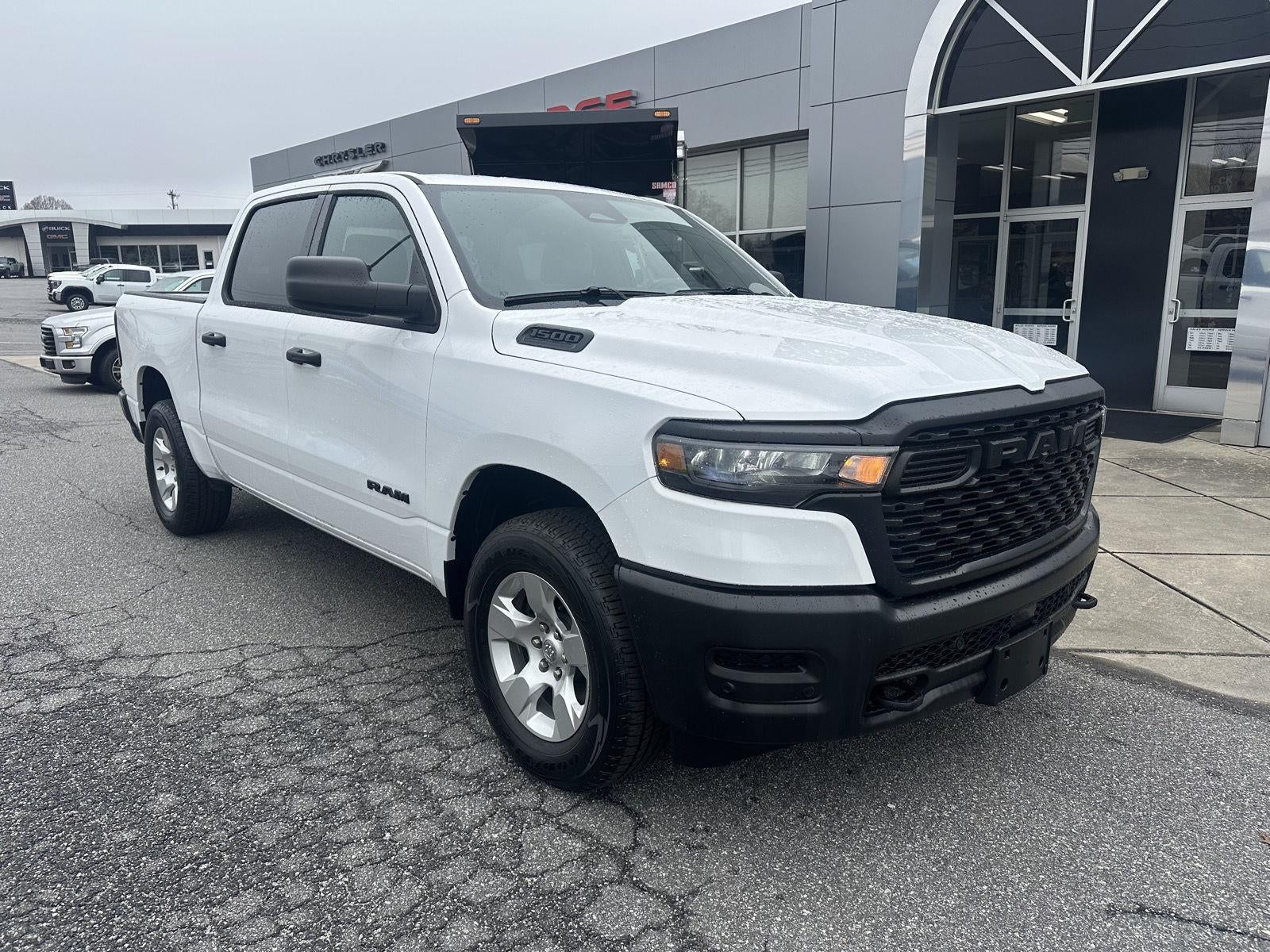 2026 RAM 1500 RAM 1500 TRADESMAN CREW CAB 4X4 5'7' BOX
